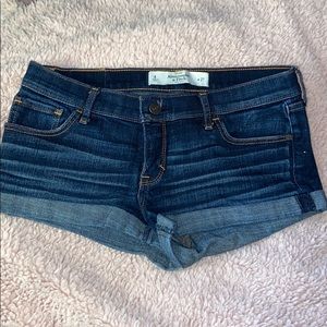 Abercrombie & Fitch short shorts